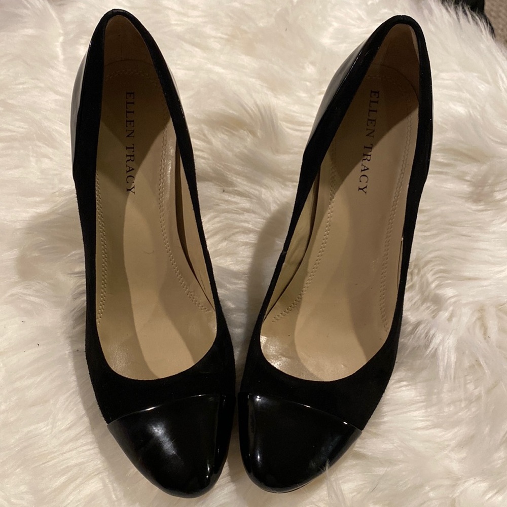 Ellen Tracy heels.  Practically new.